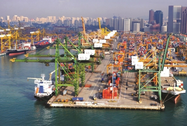 “SÓNG” LOGISTICS RẼ HƯỚNG SANG CHÂU Á